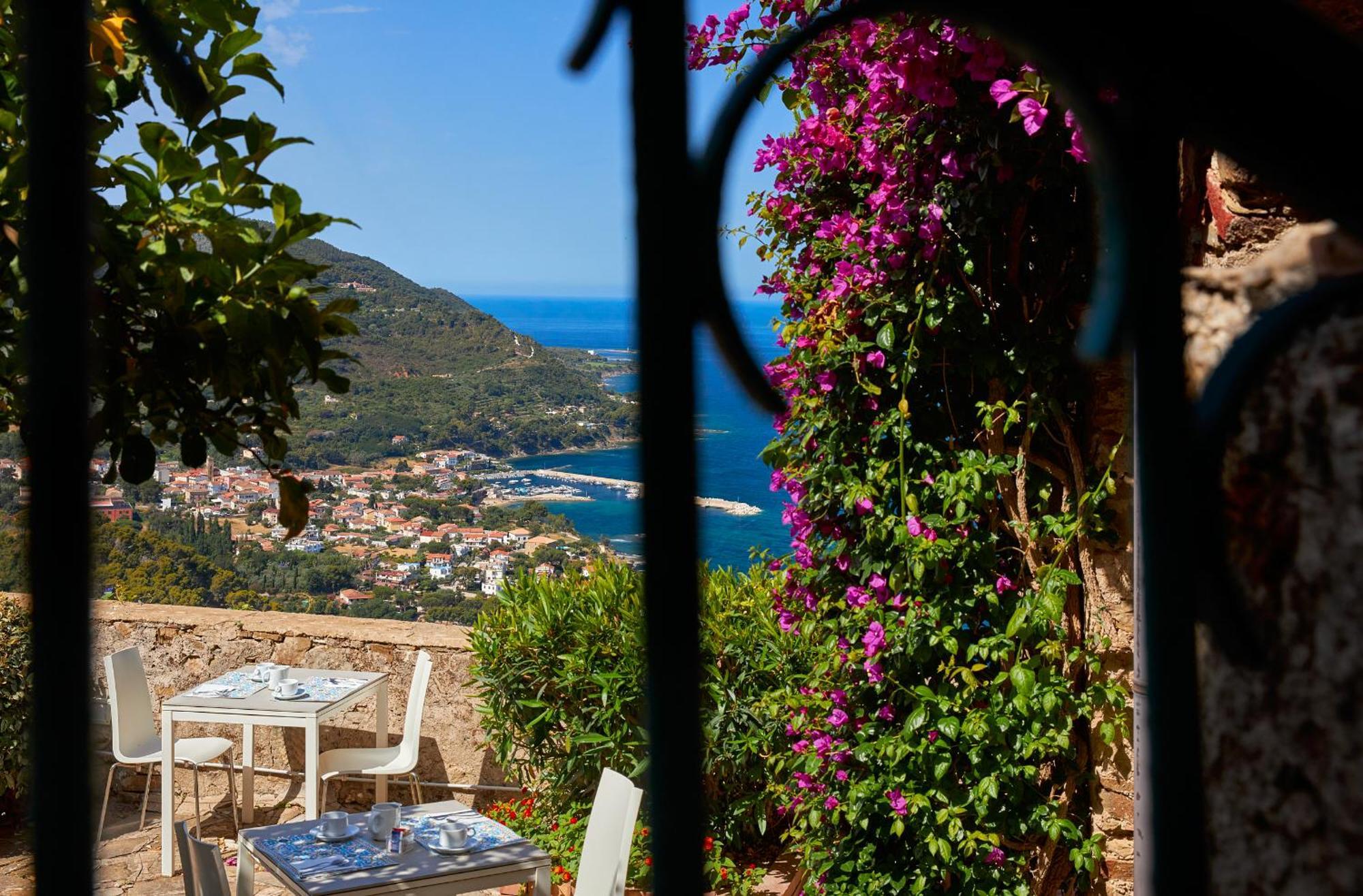 Aparthotel Residenza D'Epoca Tamara Castellabate Exteriér fotografie