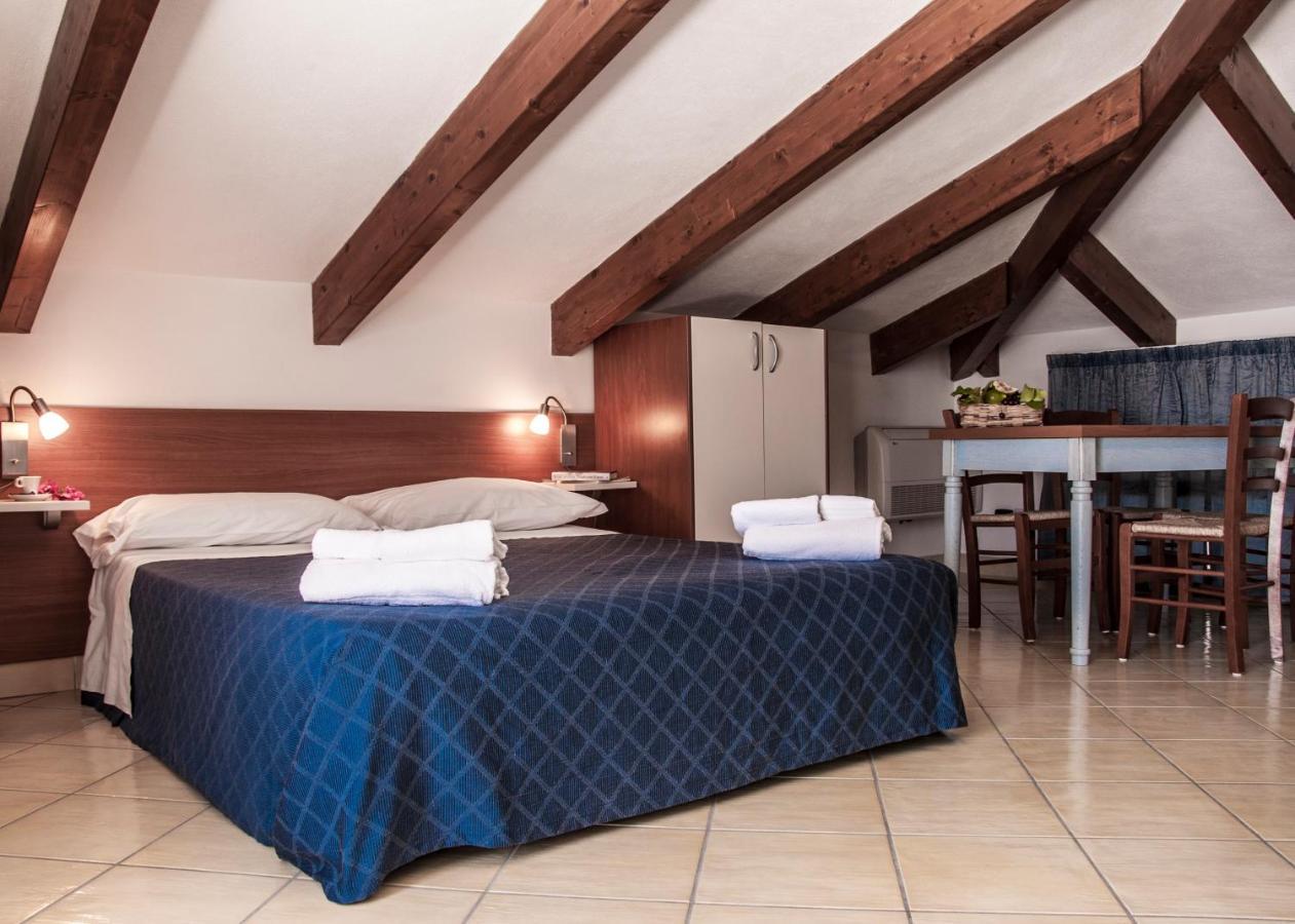 Aparthotel Residenza D'Epoca Tamara Castellabate Exteriér fotografie